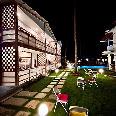 White Turtle Hotel Морджим Экстерьер фото